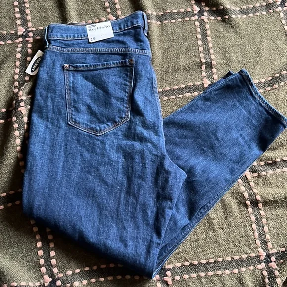 Old Navy boyfriend jeans 👖 - Picture 5 of 10